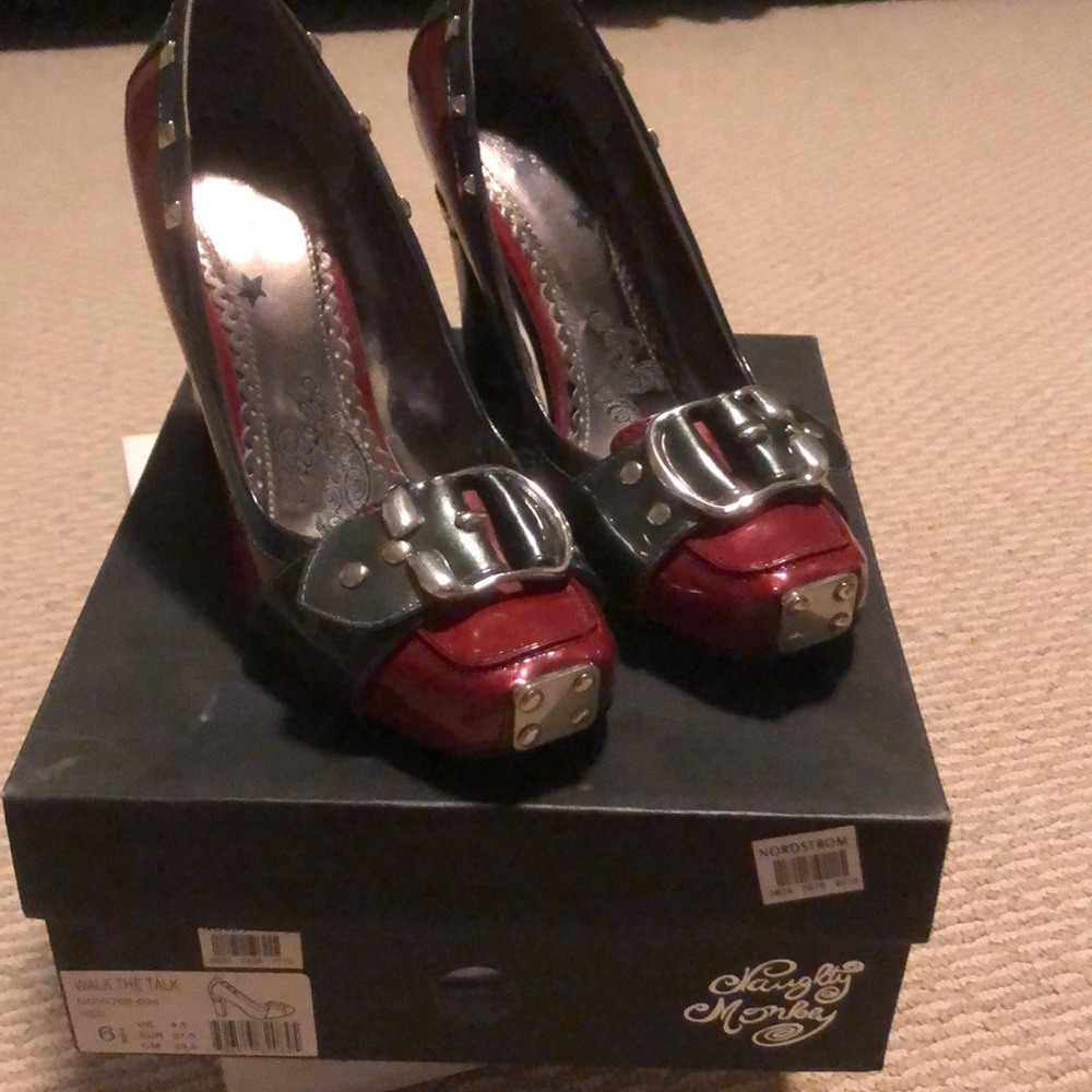 Size 6.5 Naughty Monkey Red and Gray heels